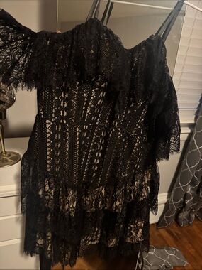 Women's Black Lace Ruffled Camisole Top